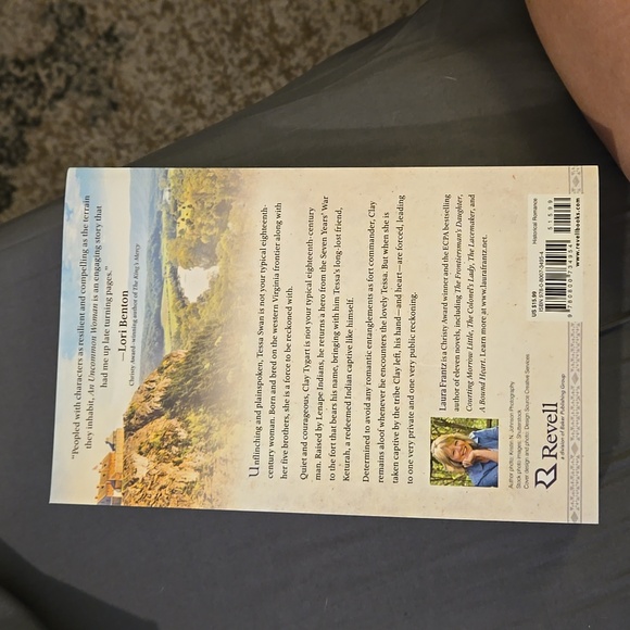 AN UNCOMMON WOMAN - Picture 2 of 3